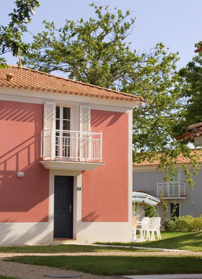 Madame Vacances Les Maisons De Fontenelles LʼAiguillon-sur-Vie Eksteriør billede